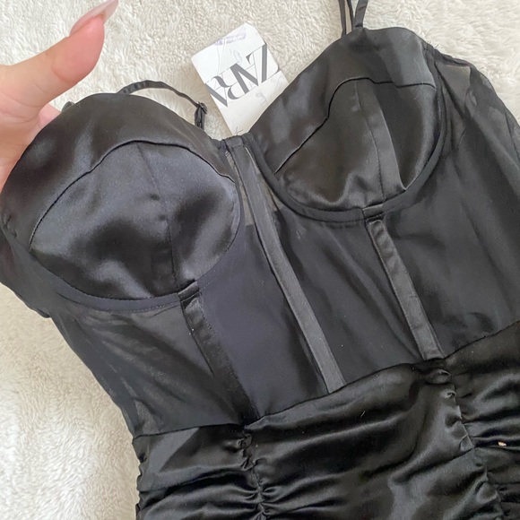 Zara corset dress - Picture 2 of 3